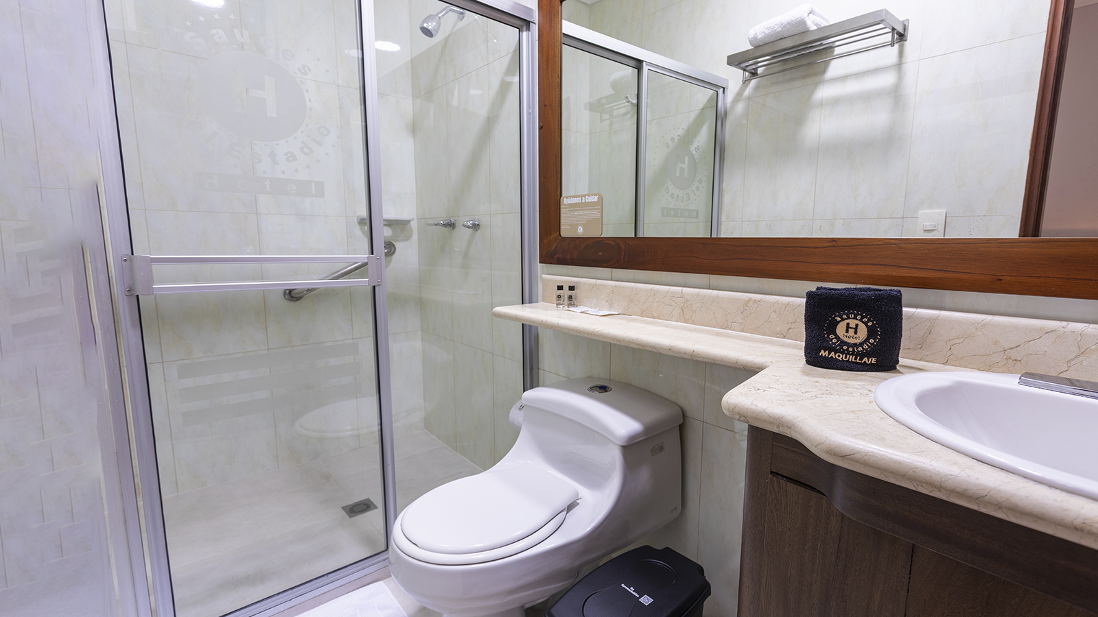 ECONOMICA HORIZONTAL 4