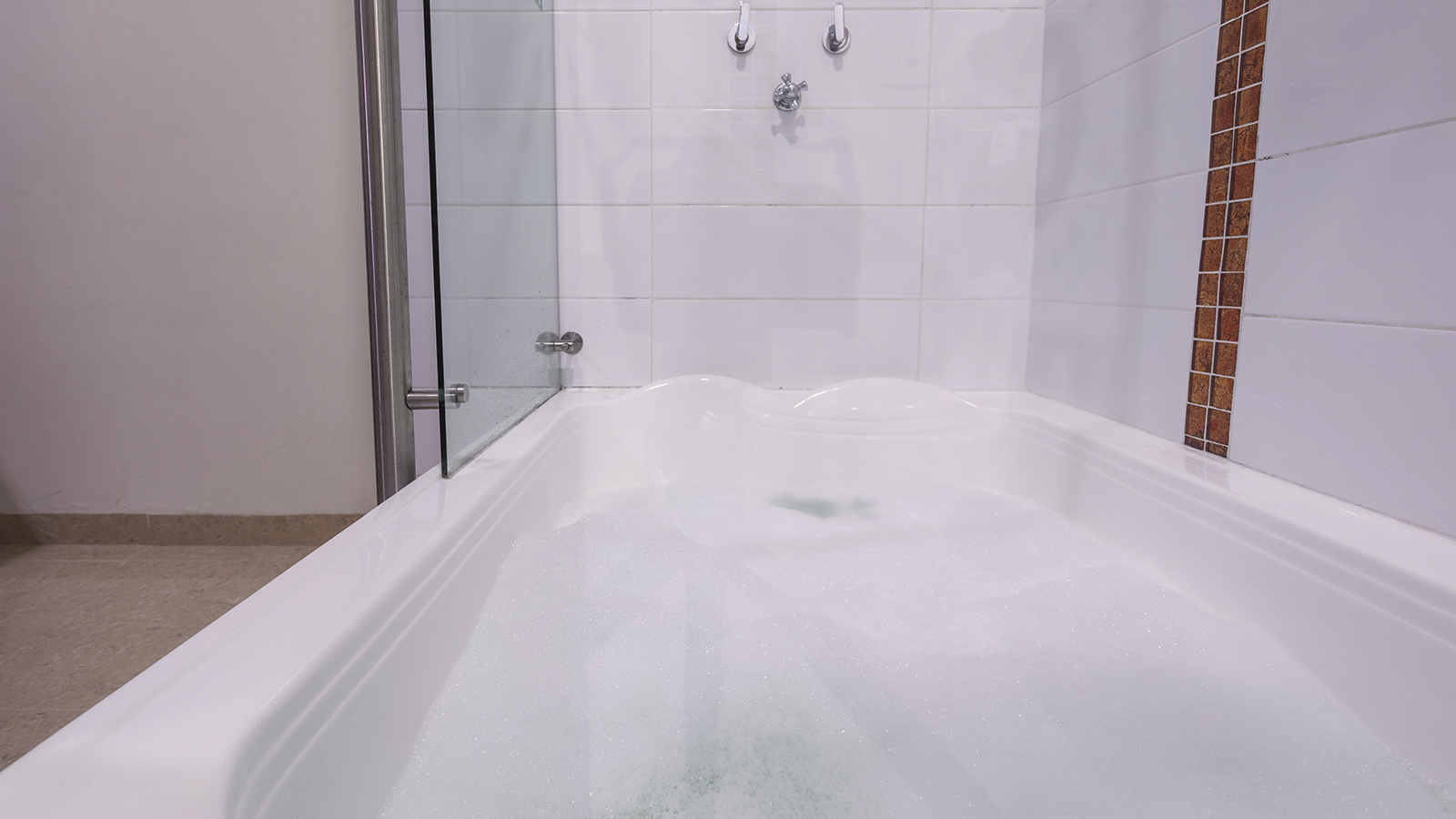 ESTANDAR BAÑERA ESCRITORIO 7