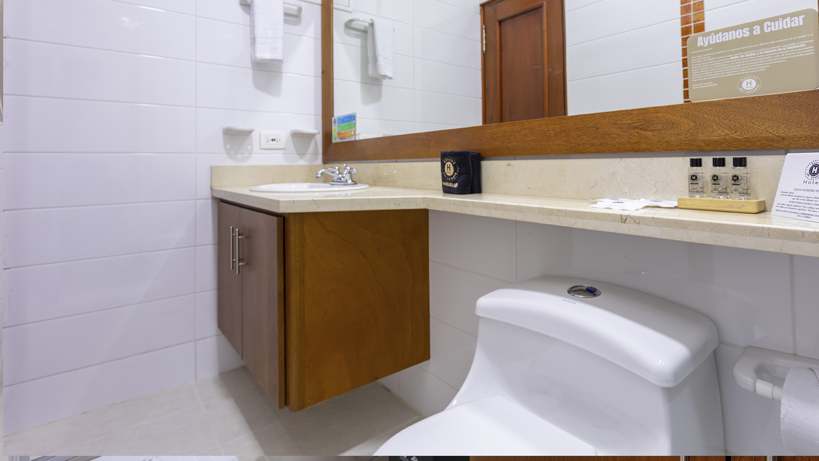 TRIPLE ESCRITORIO 10