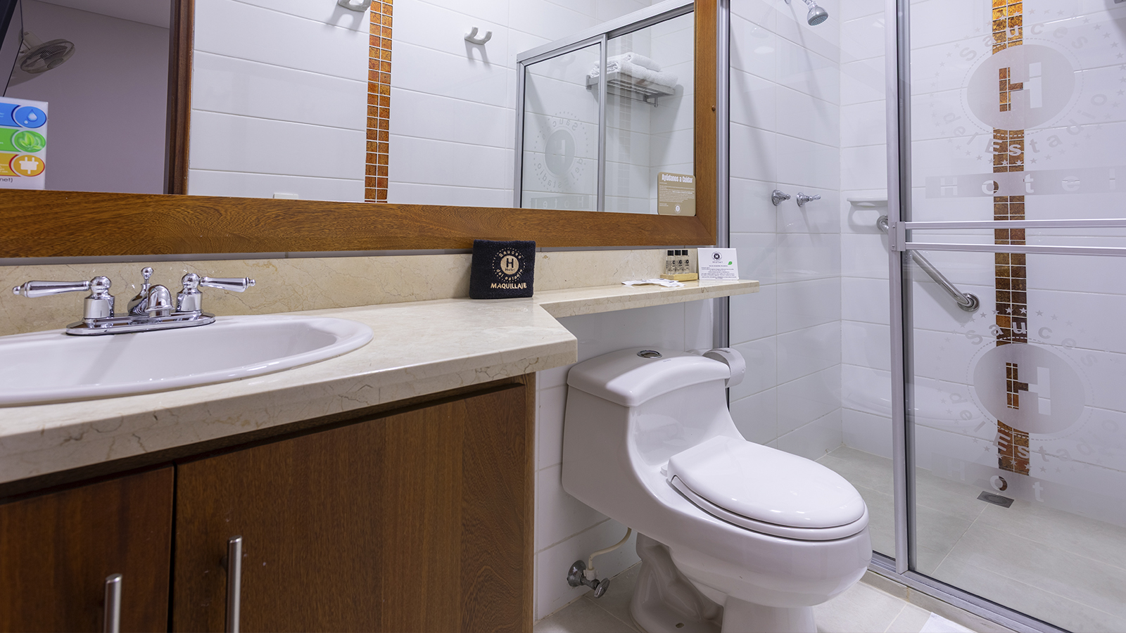 TRIPLE ESCRITORIO 11